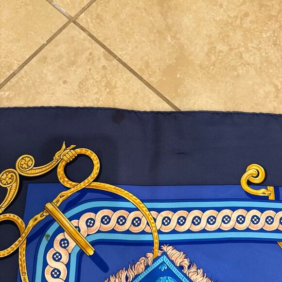 Hermes Bride De Cour Silk Scarf - Picture 5 of 8